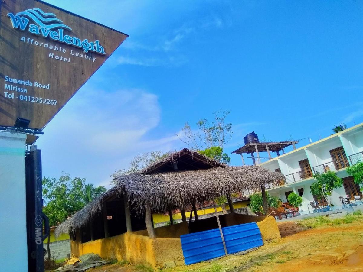 Wavelength Hotel Mirissa Exterior foto